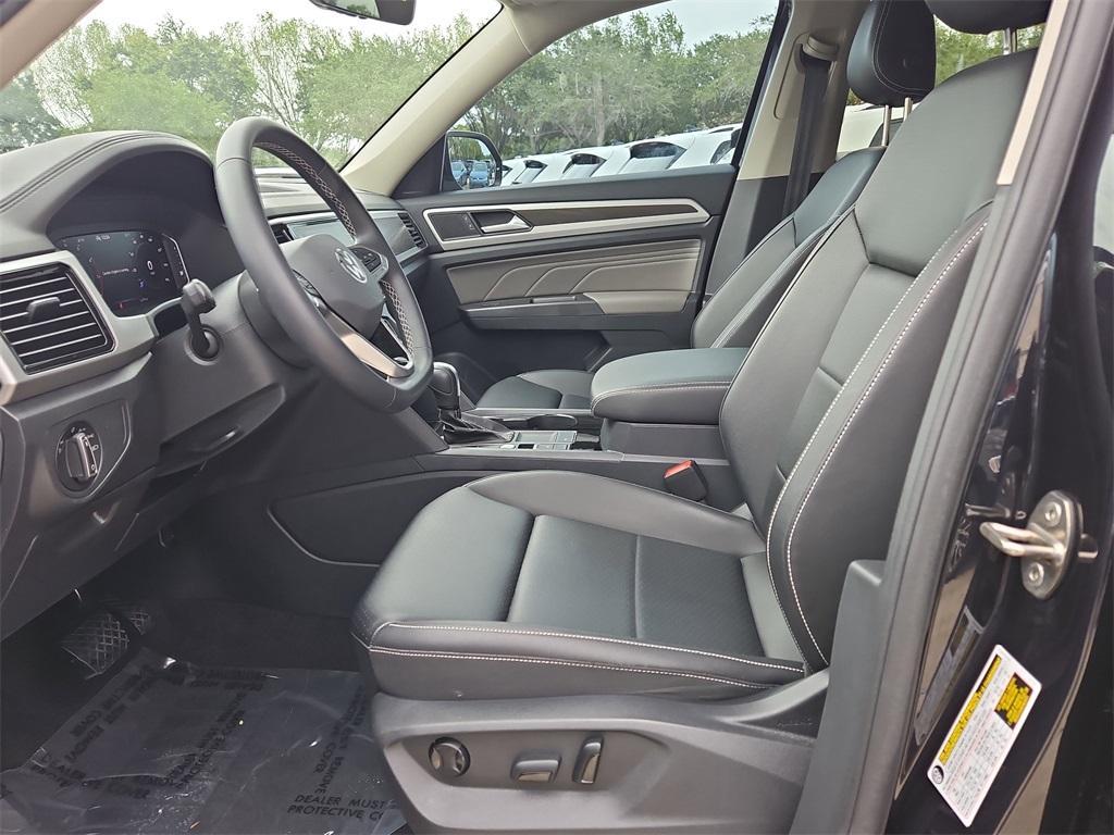 used 2023 Volkswagen Atlas car, priced at $30,877