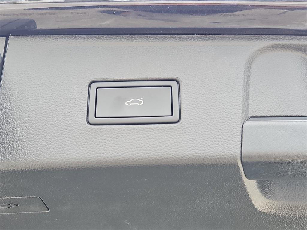 used 2023 Volkswagen Atlas car, priced at $30,877