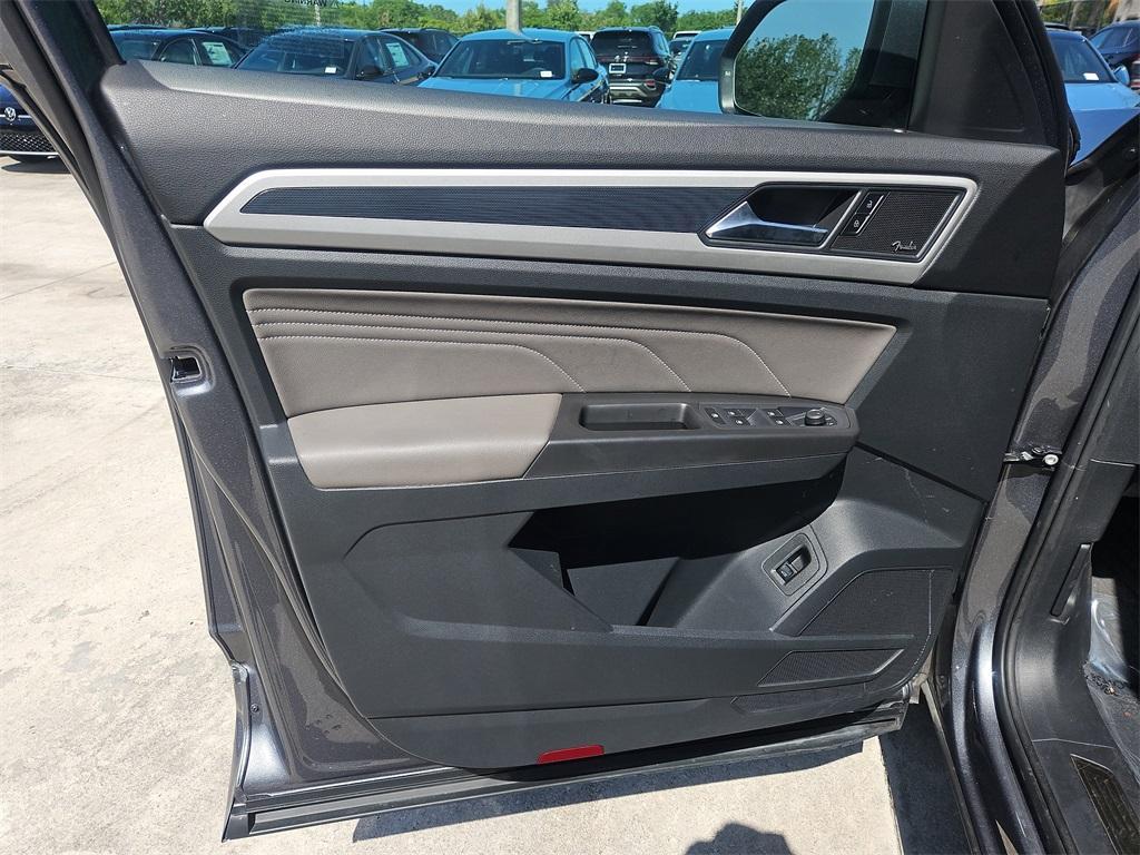 used 2022 Volkswagen Atlas car, priced at $36,977