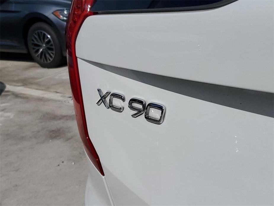 used 2023 Volvo XC90 Recharge Plug-In Hybrid car, priced at $63,388