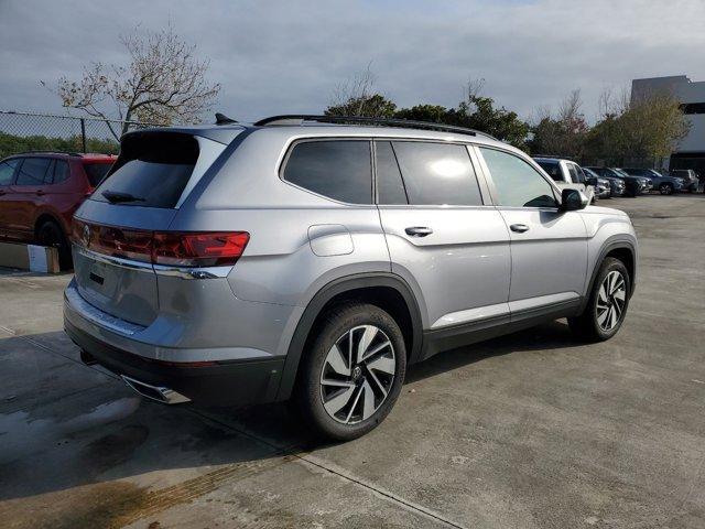 new 2024 Volkswagen Atlas car, priced at $40,862