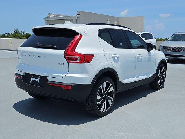 new 2025 Volvo XC40 car, priced at $49,476