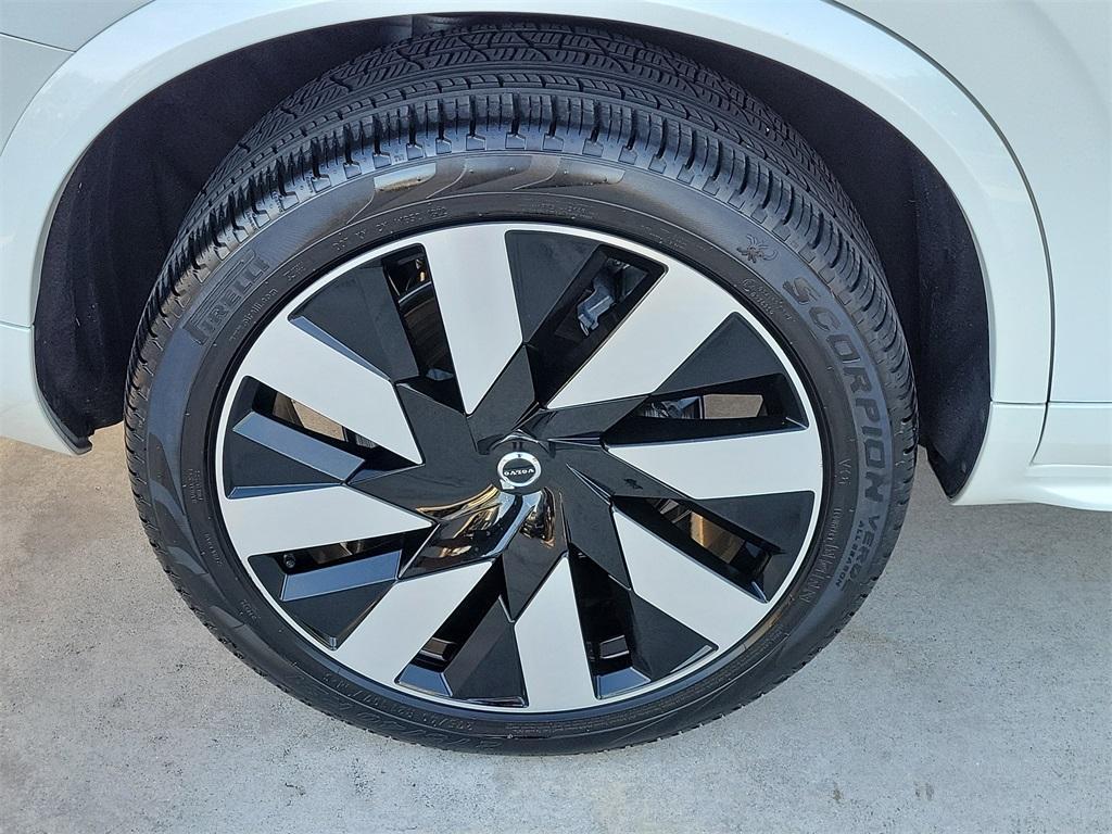 used 2023 Volvo XC90 Recharge Plug-In Hybrid car, priced at $58,688