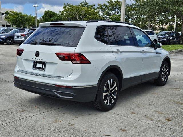 new 2024 Volkswagen Tiguan car, priced at $27,980