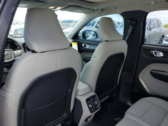 new 2026 Volvo XC90 car, priced at $65,046