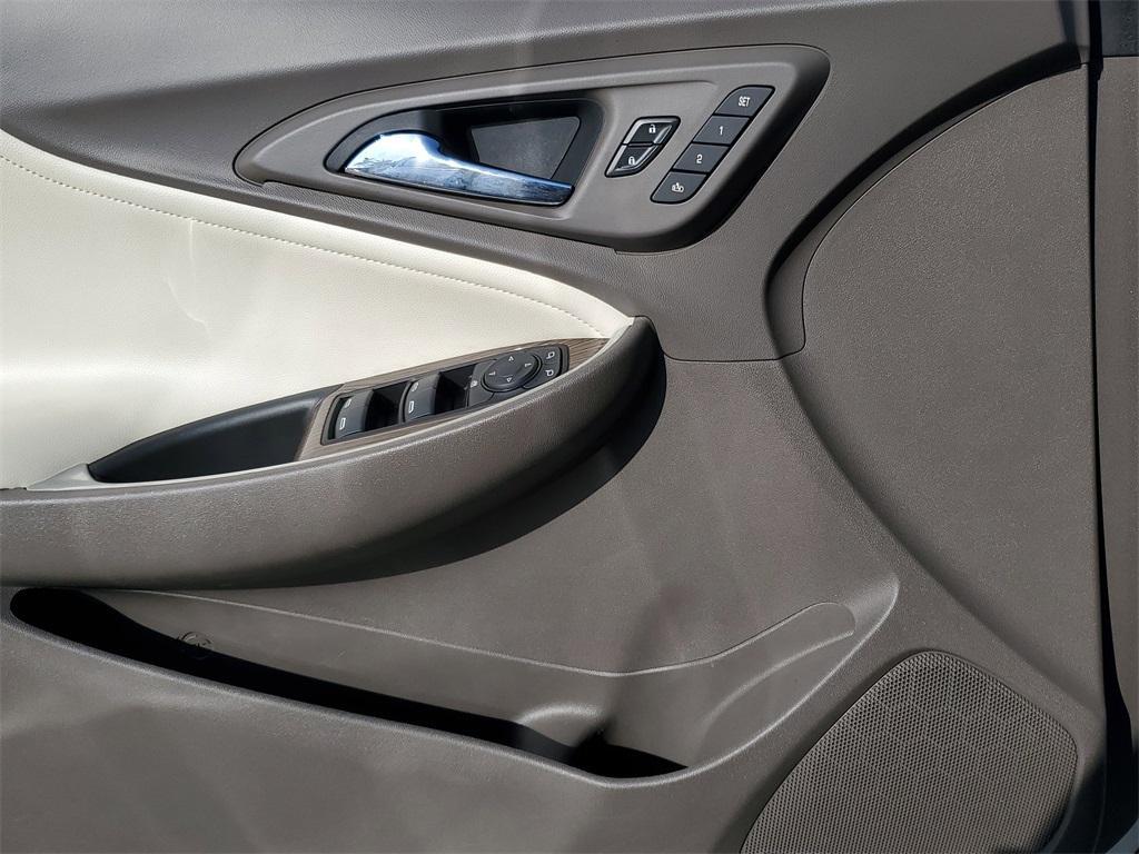 used 2020 Chevrolet Malibu car, priced at $22,298