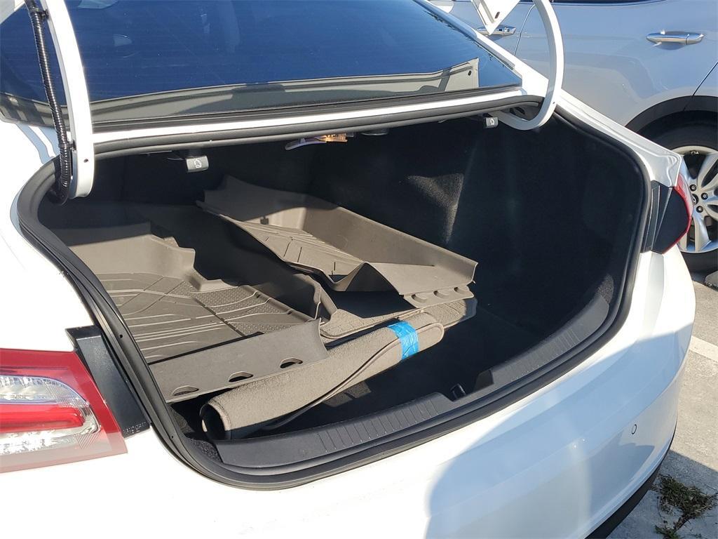 used 2020 Chevrolet Malibu car, priced at $22,298