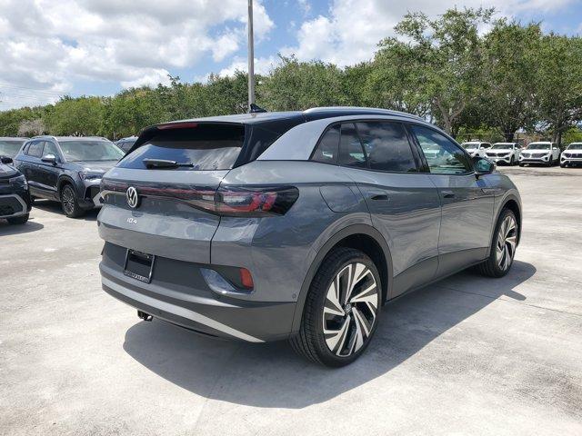 new 2025 Volkswagen ID.4 car, priced at $52,443