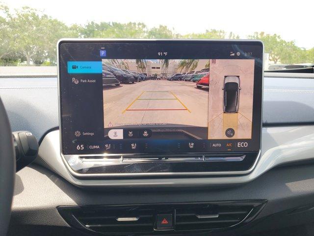 new 2025 Volkswagen ID.4 car, priced at $52,443