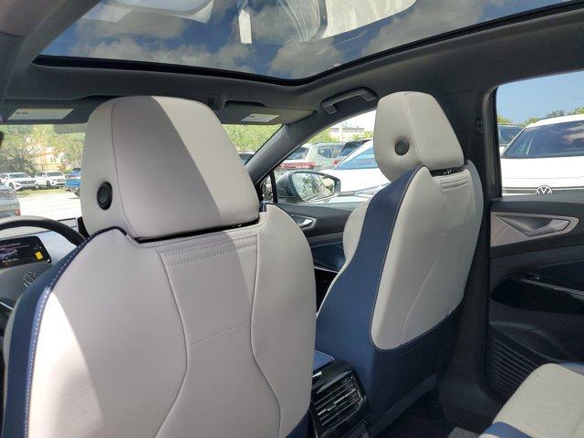 new 2025 Volkswagen ID.4 car, priced at $52,443