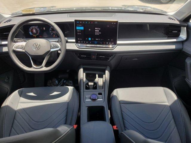 new 2025 Volkswagen Tiguan car, priced at $33,599