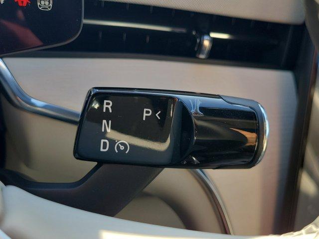 new 2025 Volvo EX90 car, priced at $92,300