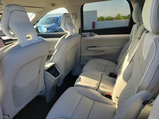 new 2025 Volvo EX90 car, priced at $92,300
