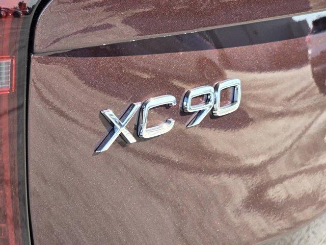 new 2025 Volvo XC90 car, priced at $65,945