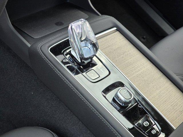 new 2025 Volvo XC90 car, priced at $63,859