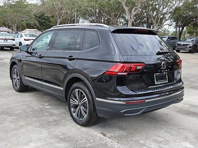 new 2024 Volkswagen Tiguan car, priced at $31,319