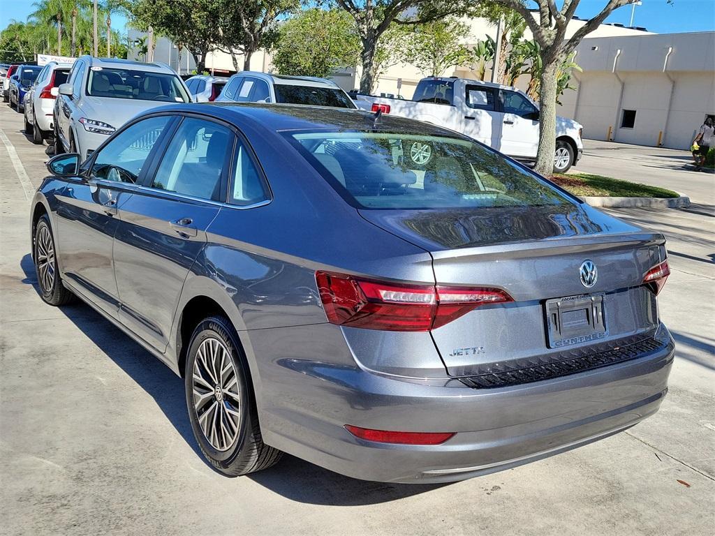 used 2021 Volkswagen Jetta car, priced at $16,877