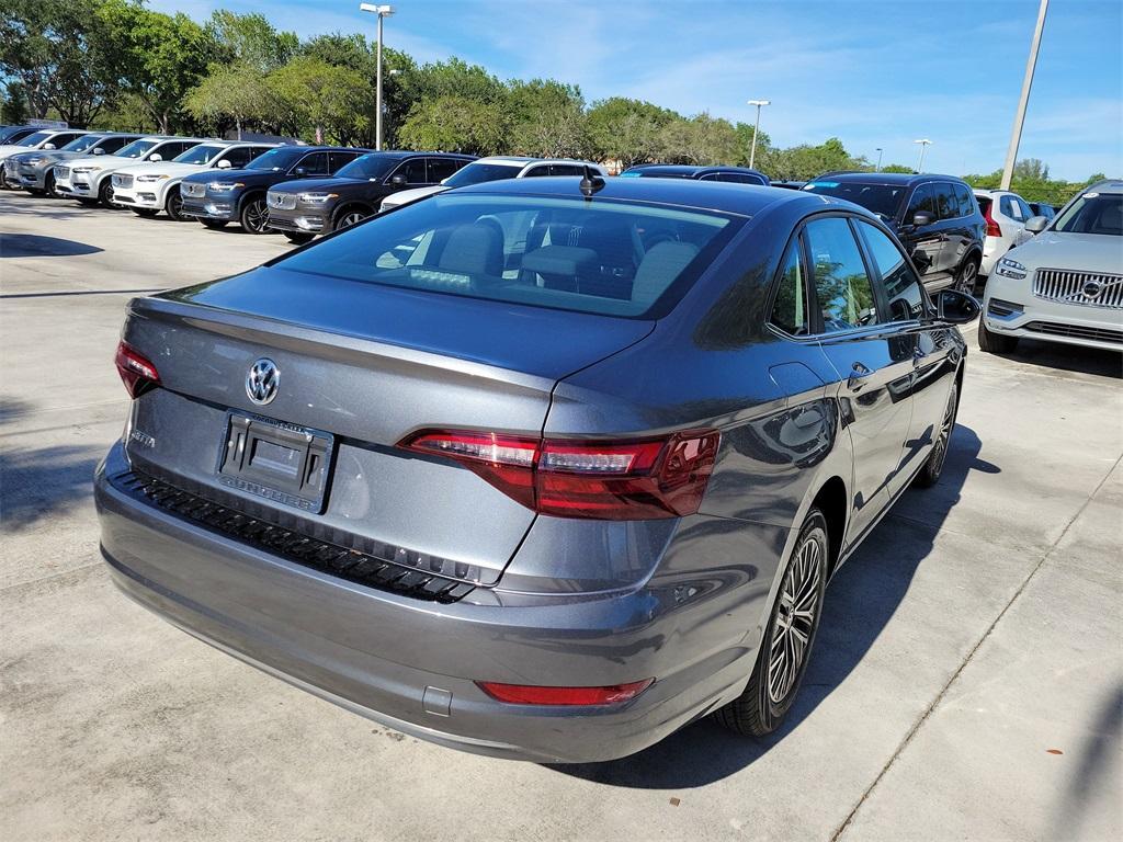 used 2021 Volkswagen Jetta car, priced at $16,877