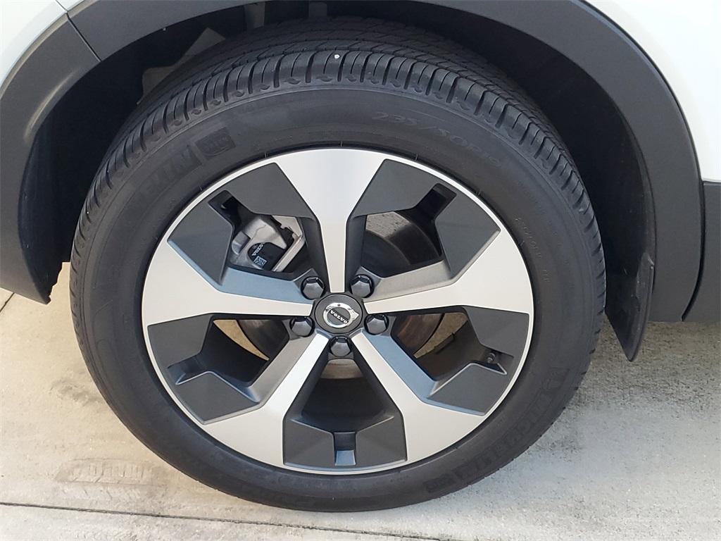 used 2024 Volvo XC40 car, priced at $37,988