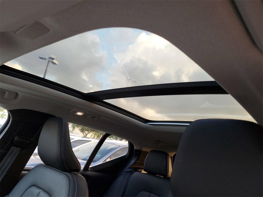 used 2024 Volvo XC40 car, priced at $37,988