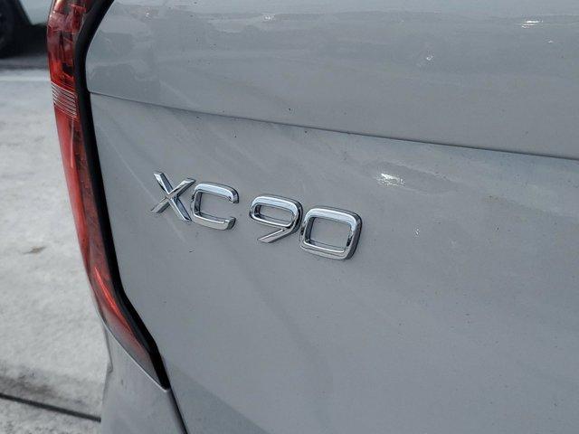 new 2025 Volvo XC90 car, priced at $69,115