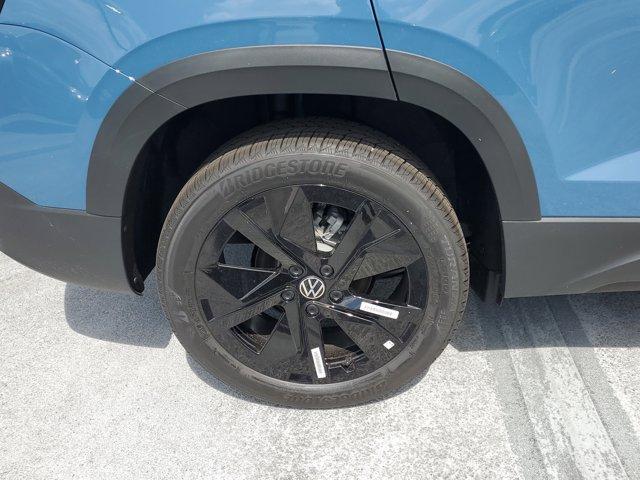 new 2025 Volkswagen Taos car, priced at $30,368