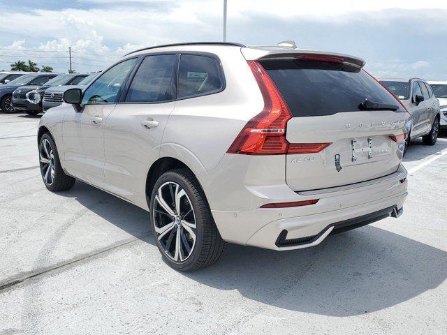 new 2025 Volvo XC60 car, priced at $61,025