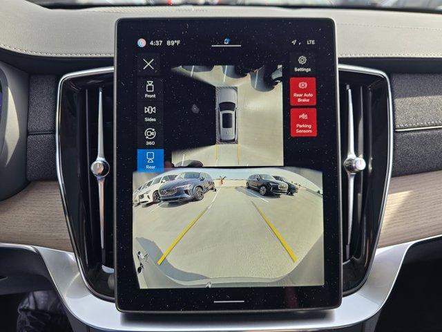new 2025 Volvo XC90 car, priced at $69,155