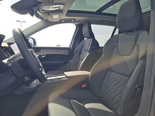 new 2025 Volvo XC90 car, priced at $69,155