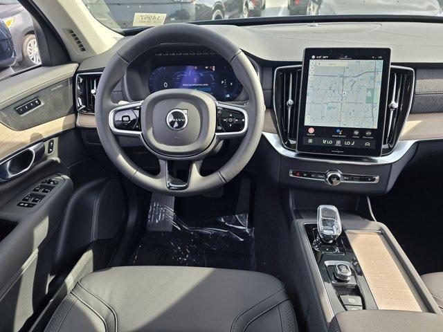 new 2025 Volvo XC90 car, priced at $69,155