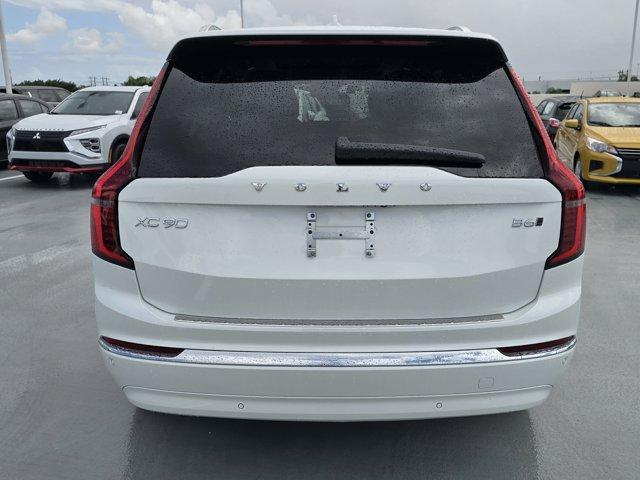 new 2025 Volvo XC90 car, priced at $69,155