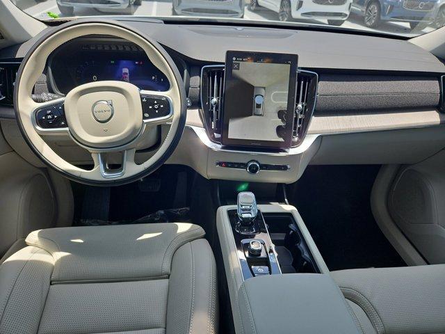 new 2025 Volvo XC90 car, priced at $69,828