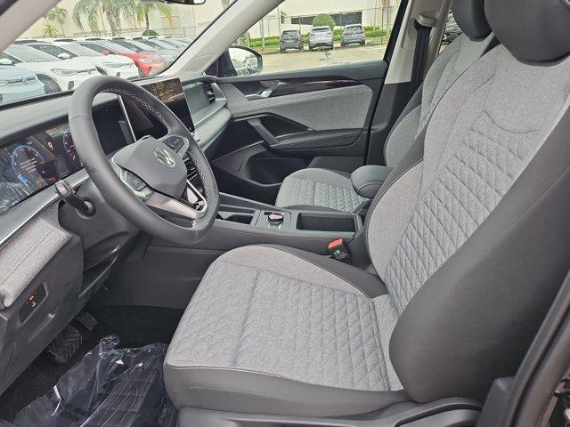 new 2025 Volkswagen Tiguan car