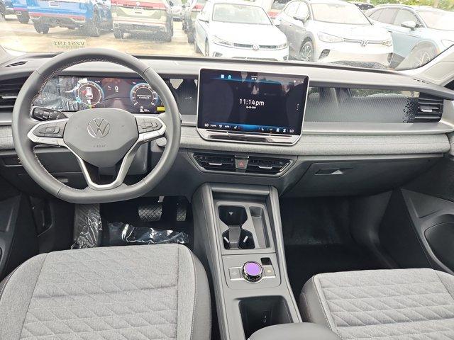 new 2025 Volkswagen Tiguan car
