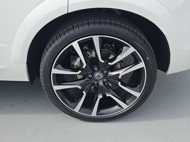 new 2025 Volvo XC60 car, priced at $58,641