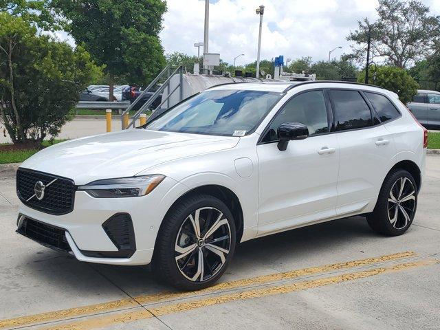 new 2025 Volvo XC60 Plug-In Hybrid car, priced at $71,725