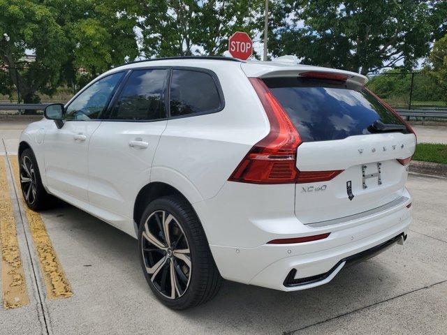 new 2025 Volvo XC60 Plug-In Hybrid car, priced at $71,725