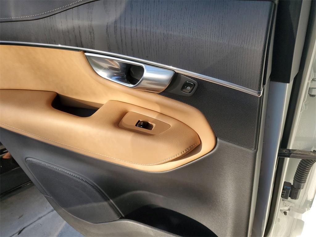 used 2023 Volvo XC90 car, priced at $53,488