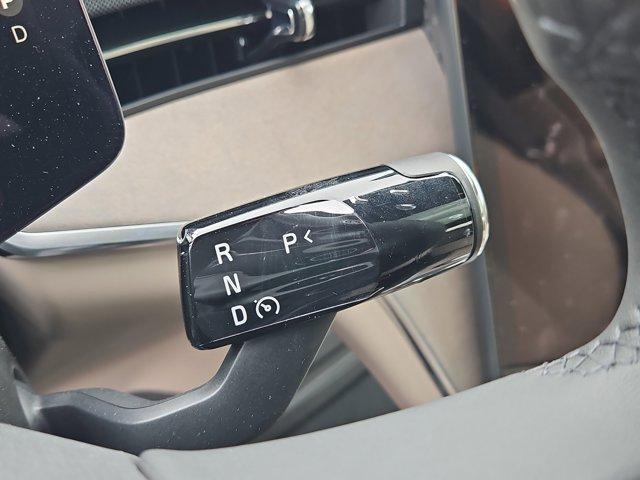 new 2025 Volvo EX90 car, priced at $85,970