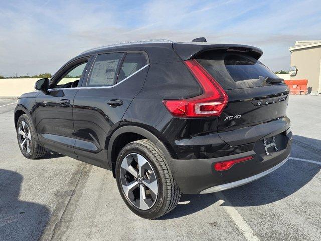 new 2025 Volvo XC40 car, priced at $45,465