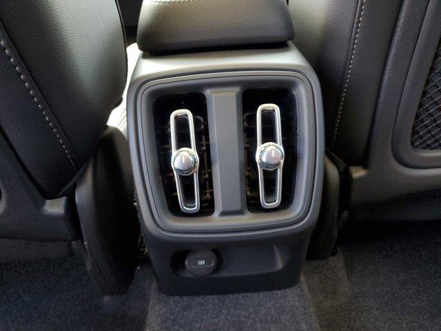 new 2025 Volvo XC40 car, priced at $48,910