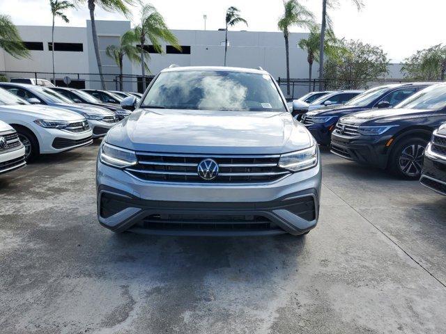 new 2024 Volkswagen Tiguan car, priced at $31,811