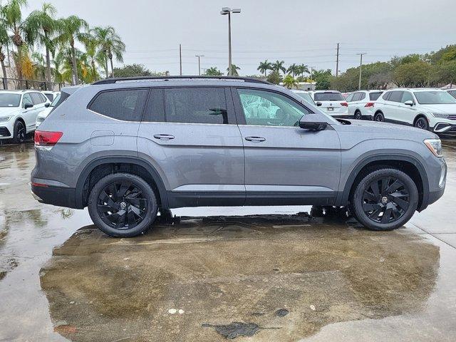 new 2025 Volkswagen Atlas car, priced at $41,414