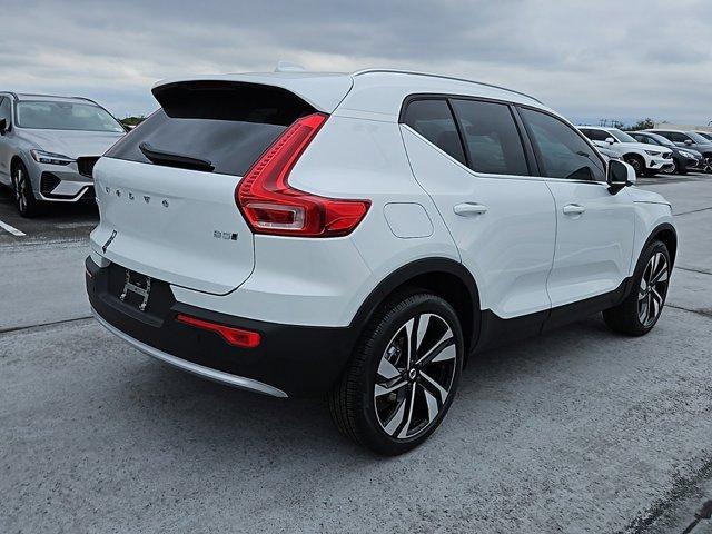 new 2025 Volvo XC40 car, priced at $51,000