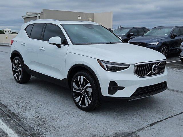 new 2025 Volvo XC40 car, priced at $51,000