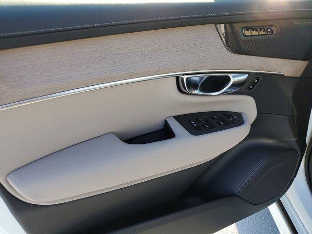 new 2025 Volvo XC90 Plug-In Hybrid car, priced at $76,116