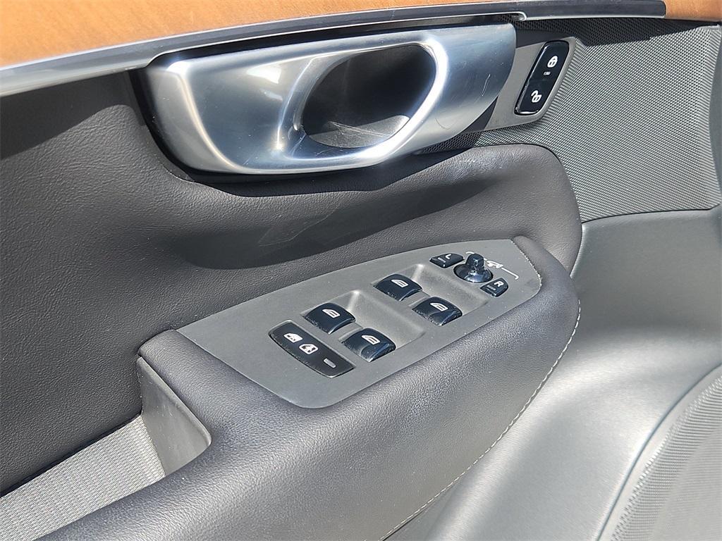 used 2023 Volvo XC90 car, priced at $47,888