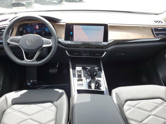 new 2025 Volkswagen Atlas car, priced at $42,703