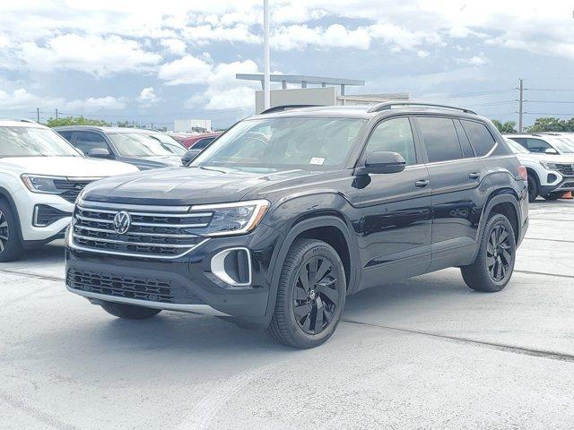 new 2024 Volkswagen Atlas car, priced at $39,901