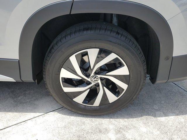 new 2025 Volkswagen Tiguan car, priced at $29,470